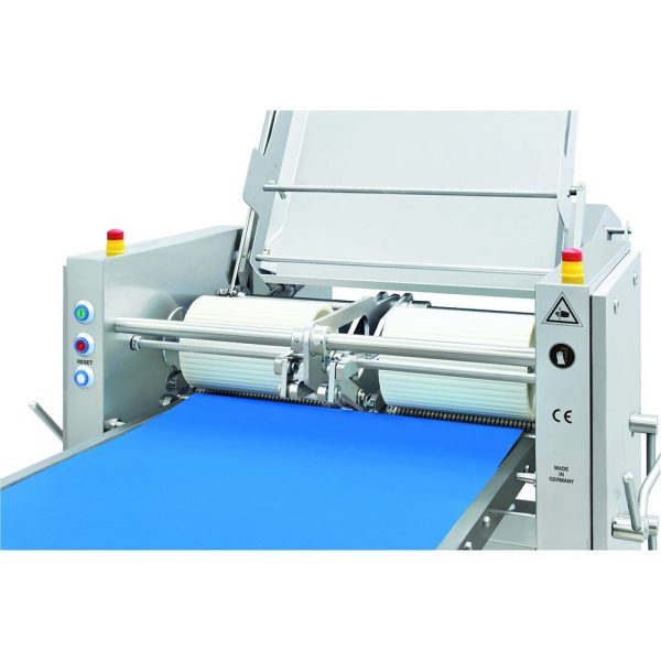 Nock-Cortex-CBF496-Twin-Salmon-Skinning-Machine-